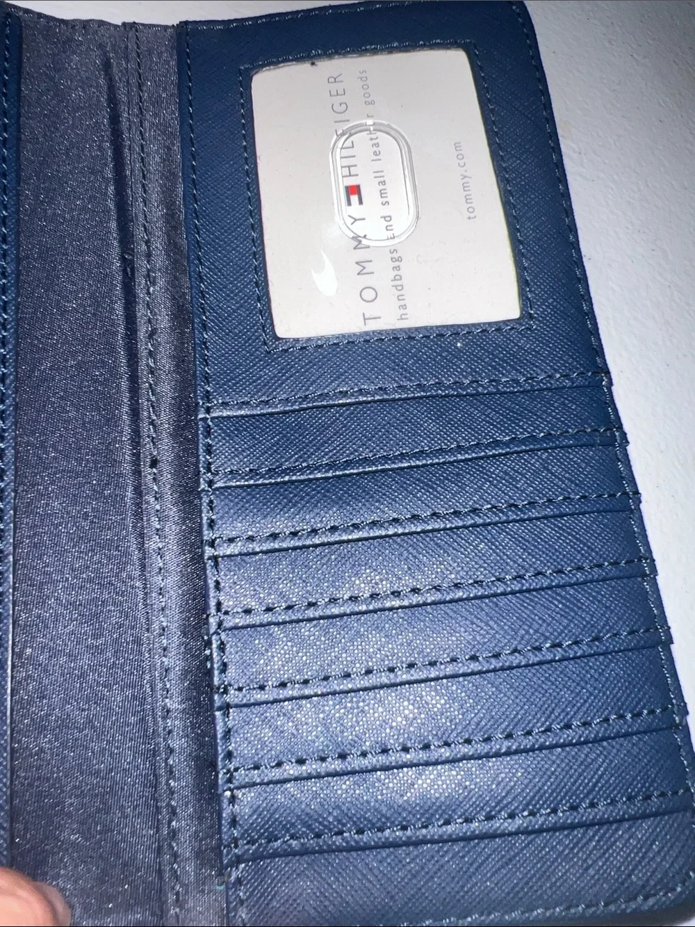 Tommy Hilfiger Beige Crossbody/wallet w/o strap
